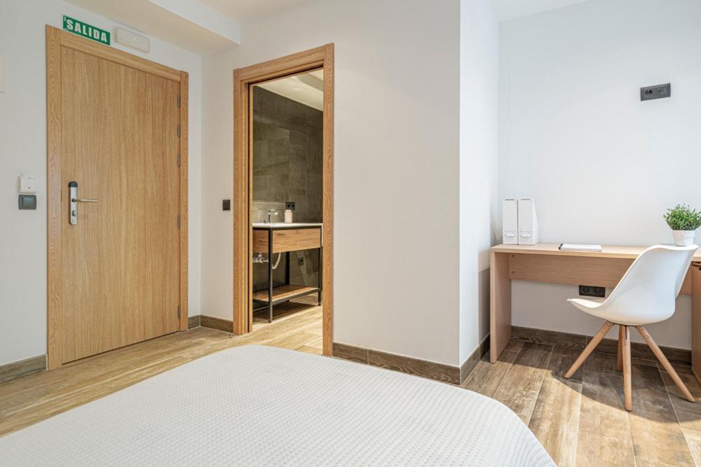 Met Pamplona Hotel Exterior foto